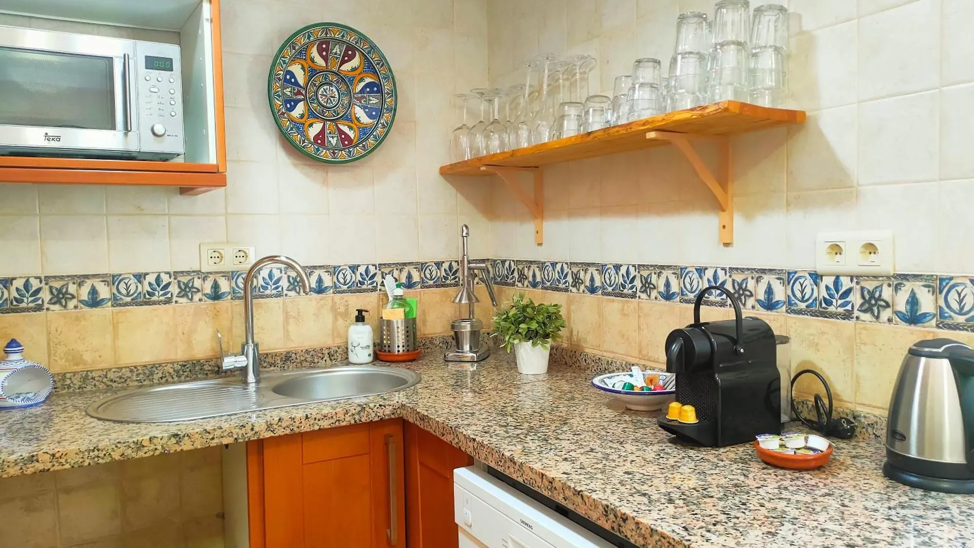 Finca La Vida Loca - Adults Only Benalmádena Apartment